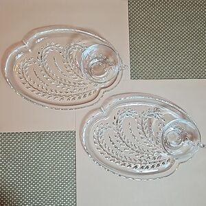 Vintage Federal Glass Hospitality Snack Set Homestead Wheat 2 Cups/2 Plates
